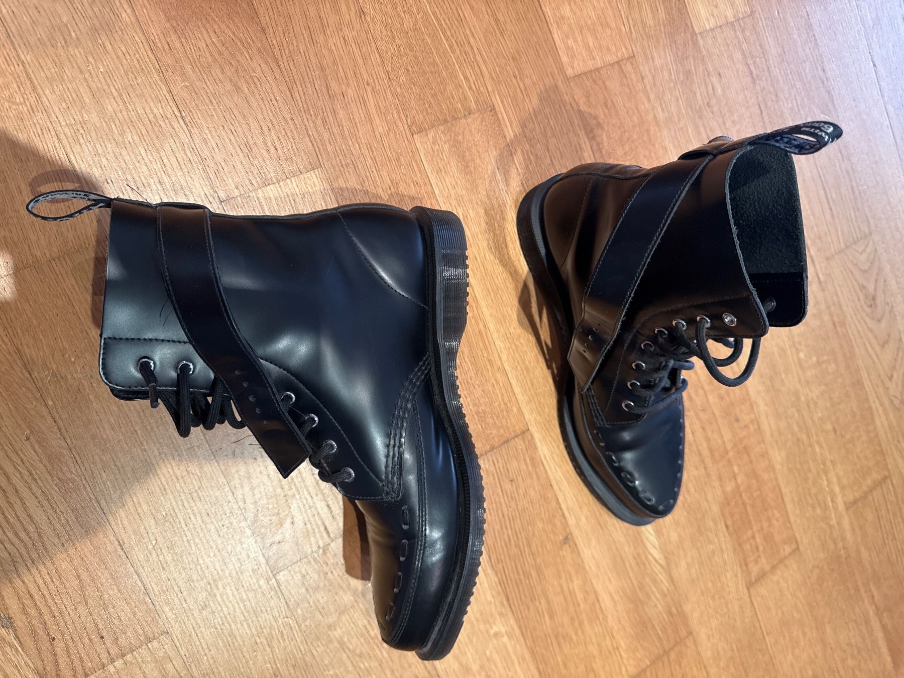 Dr. Martens Scarpe da donna: Black Doc Martens Boots - 39 - GOOD AS NEW – Nuovo (secondo la descrizione) da Schlieren venduto da GaRe2509 2