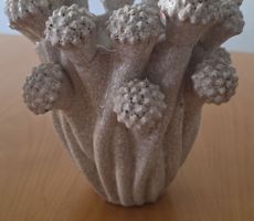 Vase Keramik Korallenoptik & 3 Kerzenleuchter NORDAL