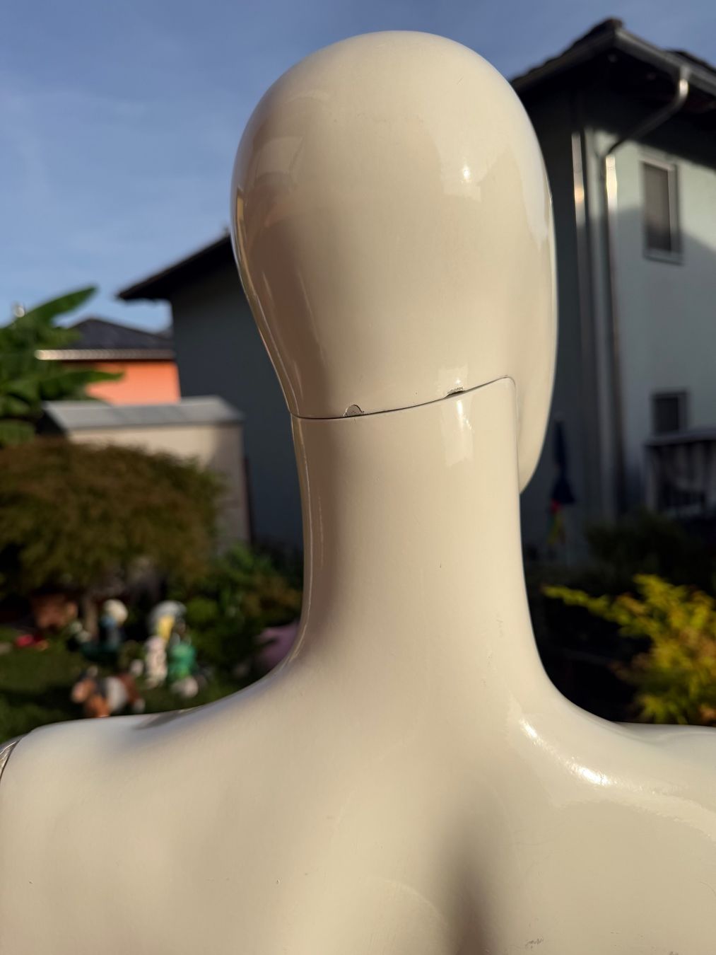 Ladenausstattungen & Messebau: Schaufensterpuppe weiss – Gebraucht aus Cugnasco von tizianaq 5