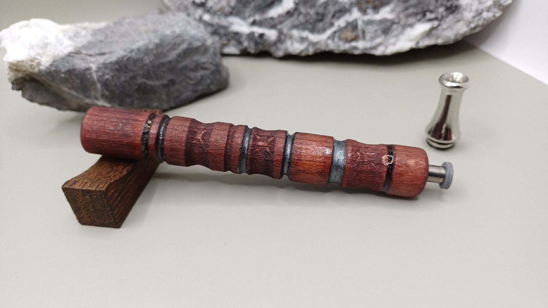 Altri Prodotti per fumatori: Dynavap Mahagoni Style Epoxy Emerald – Nuovo e nell'imballaggio originale da Kloten venduto da Epoxygalaxy.ch 2