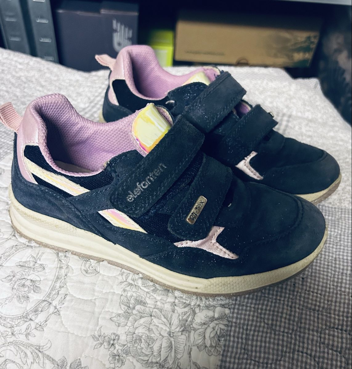 Elefanten Schuhe für Mädchen: Elefanten Glitzer Turnschuh Gr 31 – Gebraucht aus Birmensdorf ZH von LXro