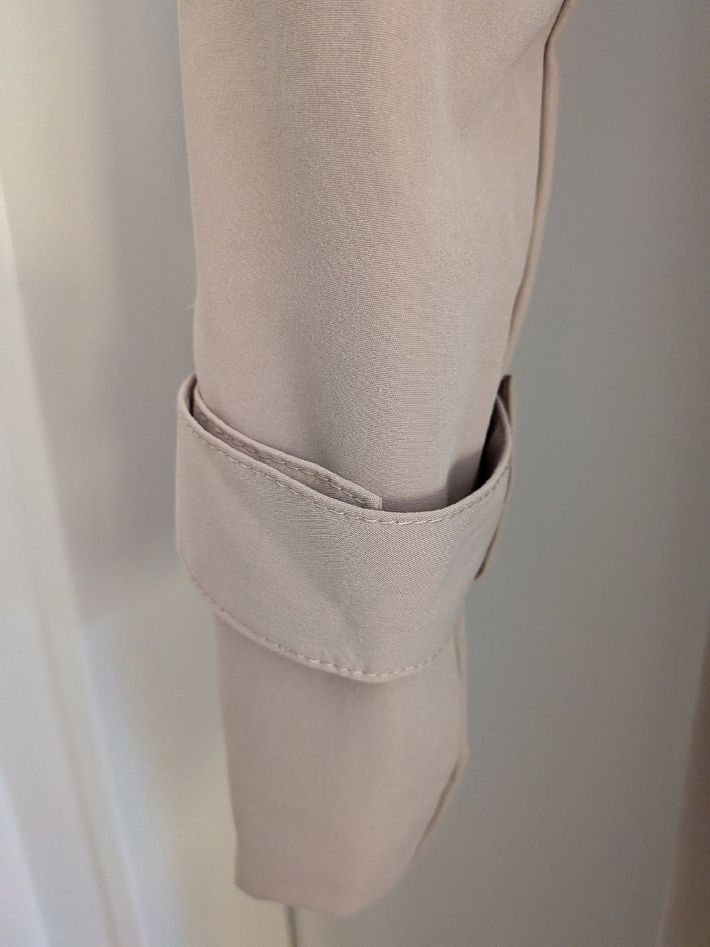 H&M Cappotti: Trenchcoat, Grösse M  – Nuovo (secondo la descrizione) da Lengnau AG venduto da Martinwh99 4