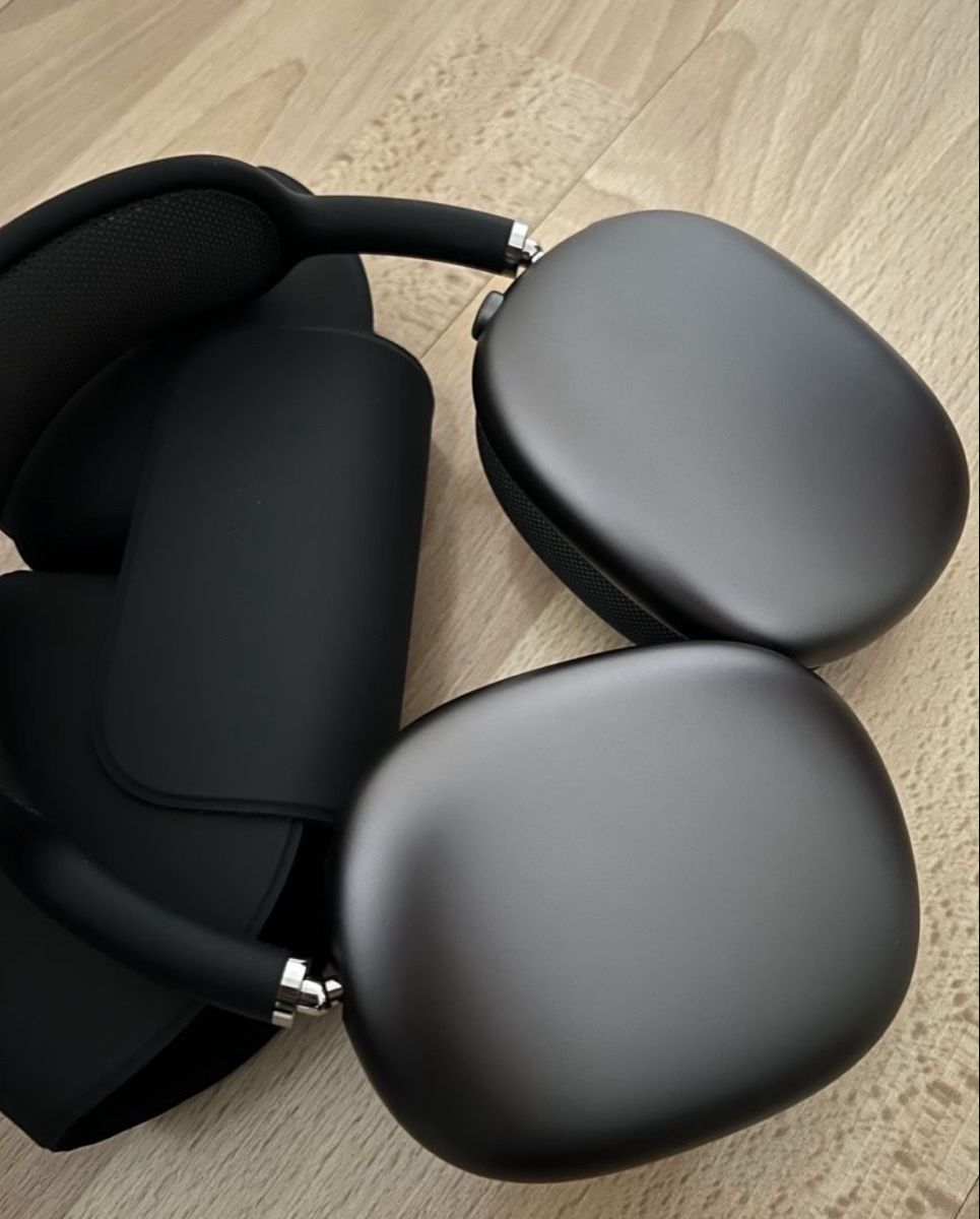 Apple Cuffie: Apple AirPods Max / Space Grau – Usato da Basel venduto da jab_9lqd 1