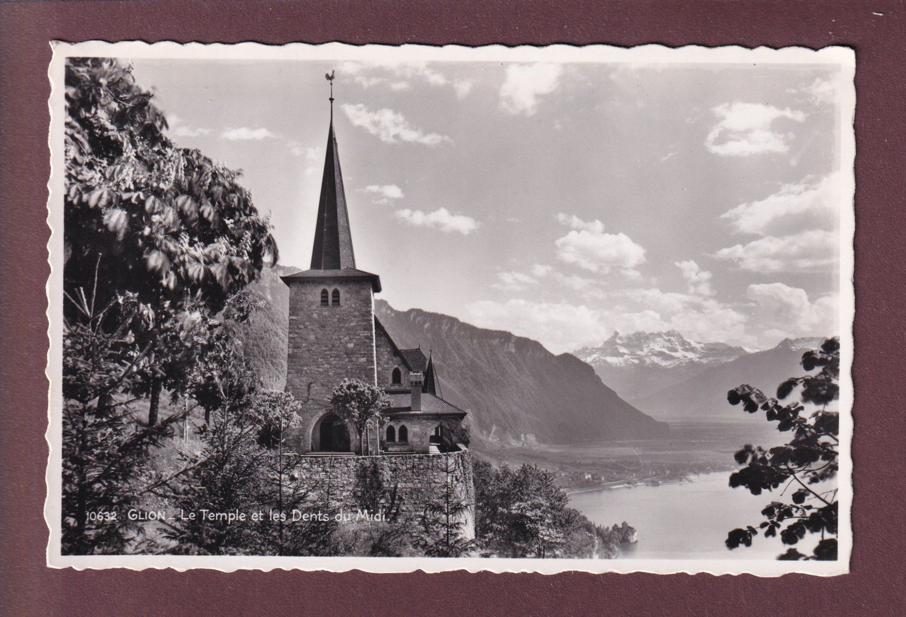 Cartoline postali: GLION - Temple - Dents du Midi - 1944 – Usato da Pully venduto da nicecards