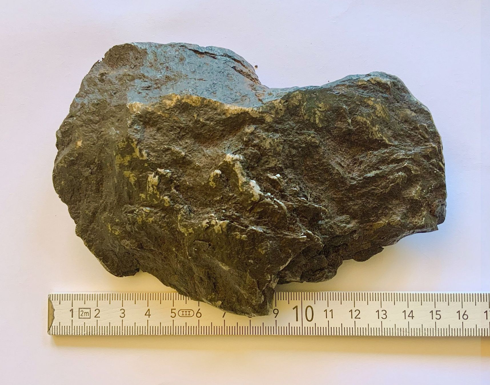 Minerali & Pietre curative: Spektakulärer 1.4 kg Meteorit - Sikhote-Alin – Usato da Basel venduto da inok66 8