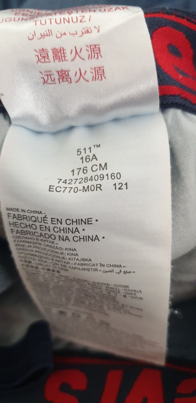 Levi's Pantaloni: Jeans Levi Strauss – Usato da Clarens venduto da fur_bxq2 6