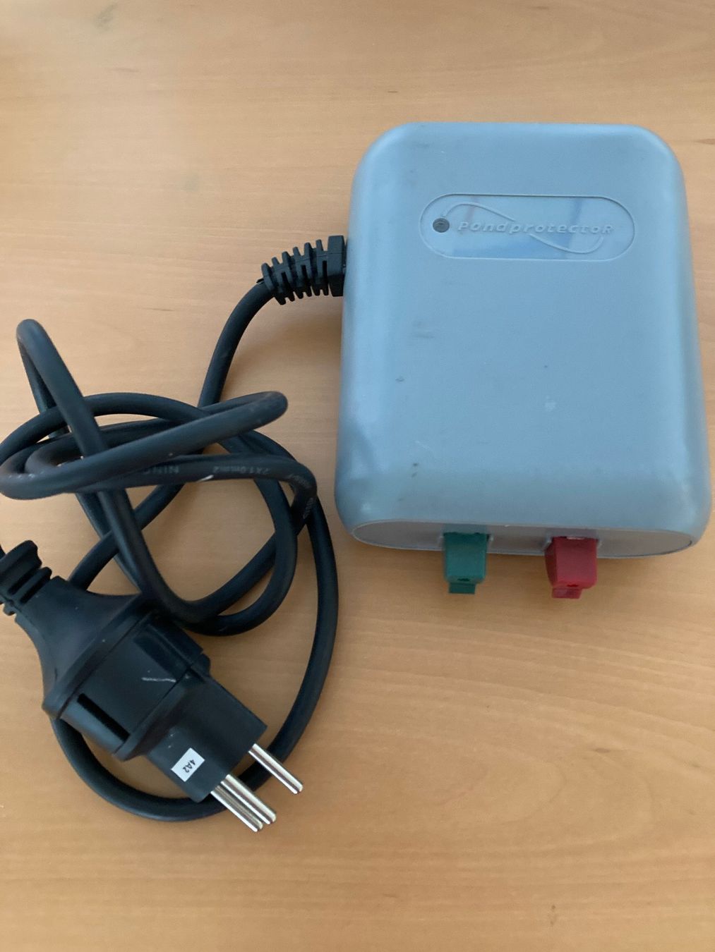 Alimentazione elettrica: Reiherschreck Pond Protector von Velda Trafo – Usato da Hünenberg venduto da Agent000