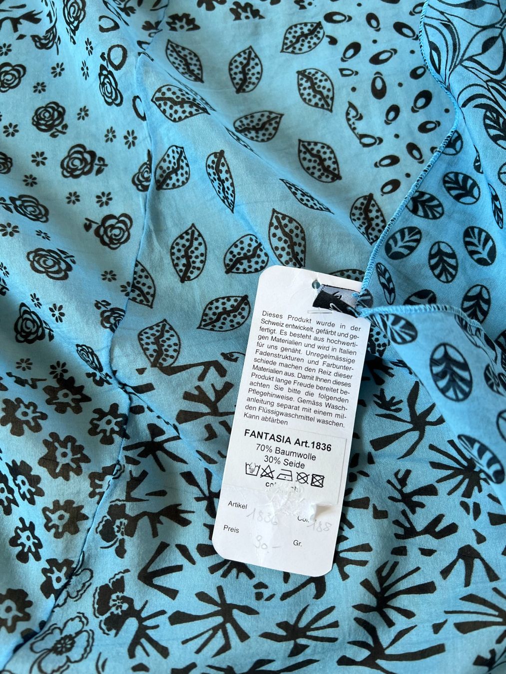 Colora Foulard & Sciarpe: Colora Schal, 30% Seide, Hellblau, NEU – Nuovo e nell'imballaggio originale da Worb venduto da farben20zauber 1