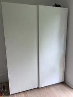 Armoire IKEA Deux portes coulissantes