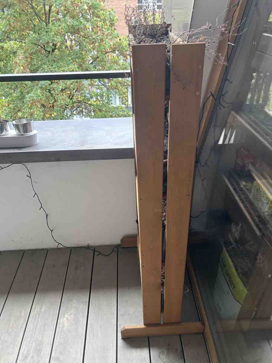 Pots de fleurs: Blumentopf Hochbeet Holz vertikal – D'occasion à Zürich par Dittli098 1