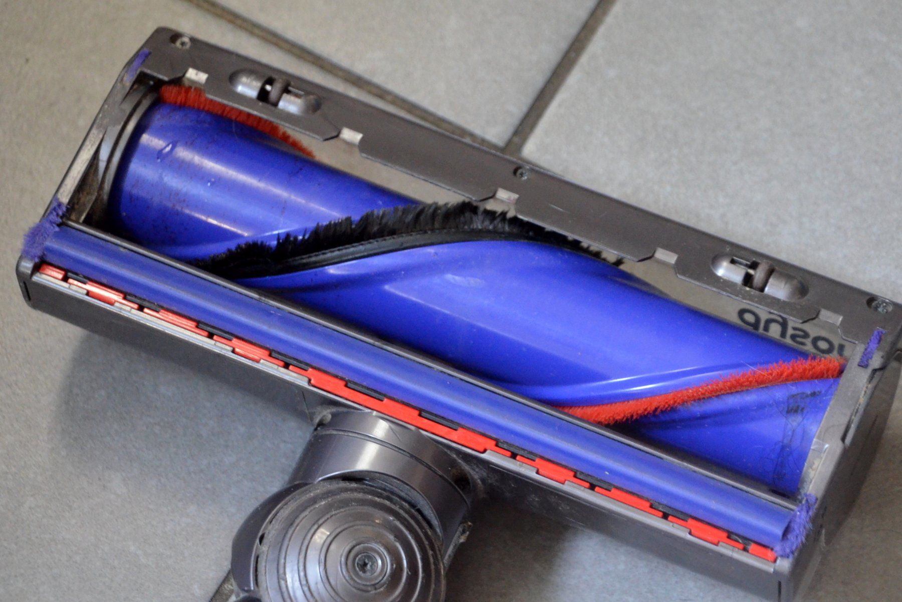 Dyson Aspirapolveri & Accessori: Staubsauger Dyson V7 aspirateur – Usato da Collonges venduto da arashee 2