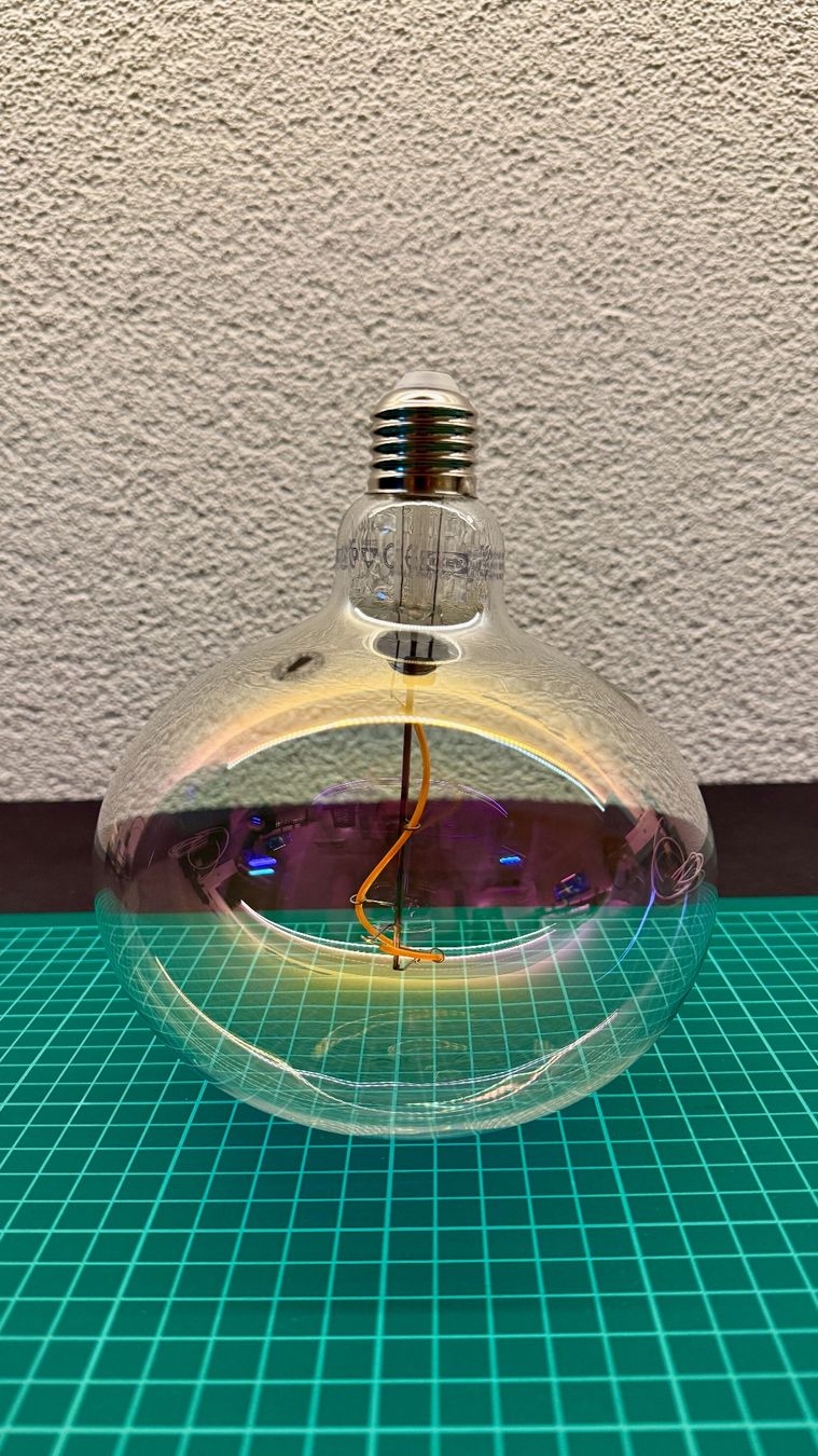 Ikea Lampade: Leuchtmittel E27/1800K Molnart LED – Usato da Siebnen venduto da movinglight 1