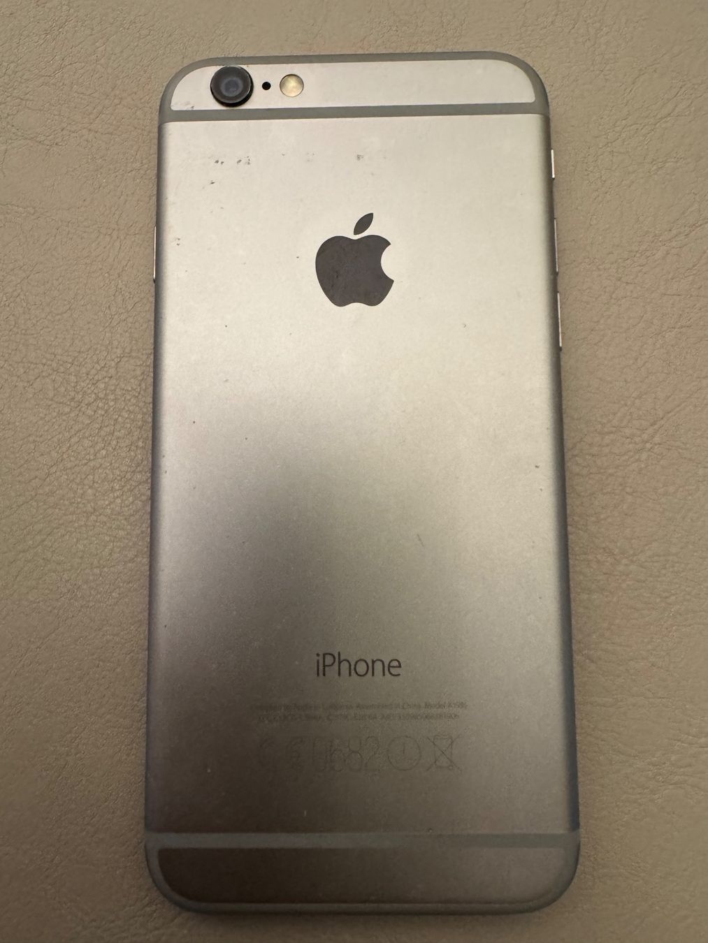Apple Portables: iPhone 6 – Défectueux à Adliswil par Busys 1