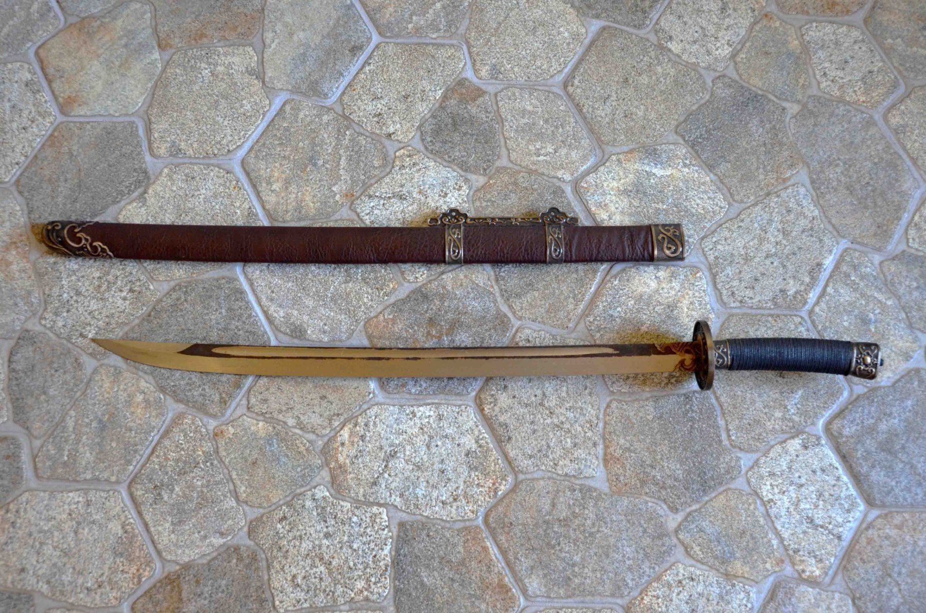 Sonstiges zum Sammeln & Seltenes: Epée de Sao Feng / Pirates des caraïbes – Gebraucht aus Vaulion von sambigben