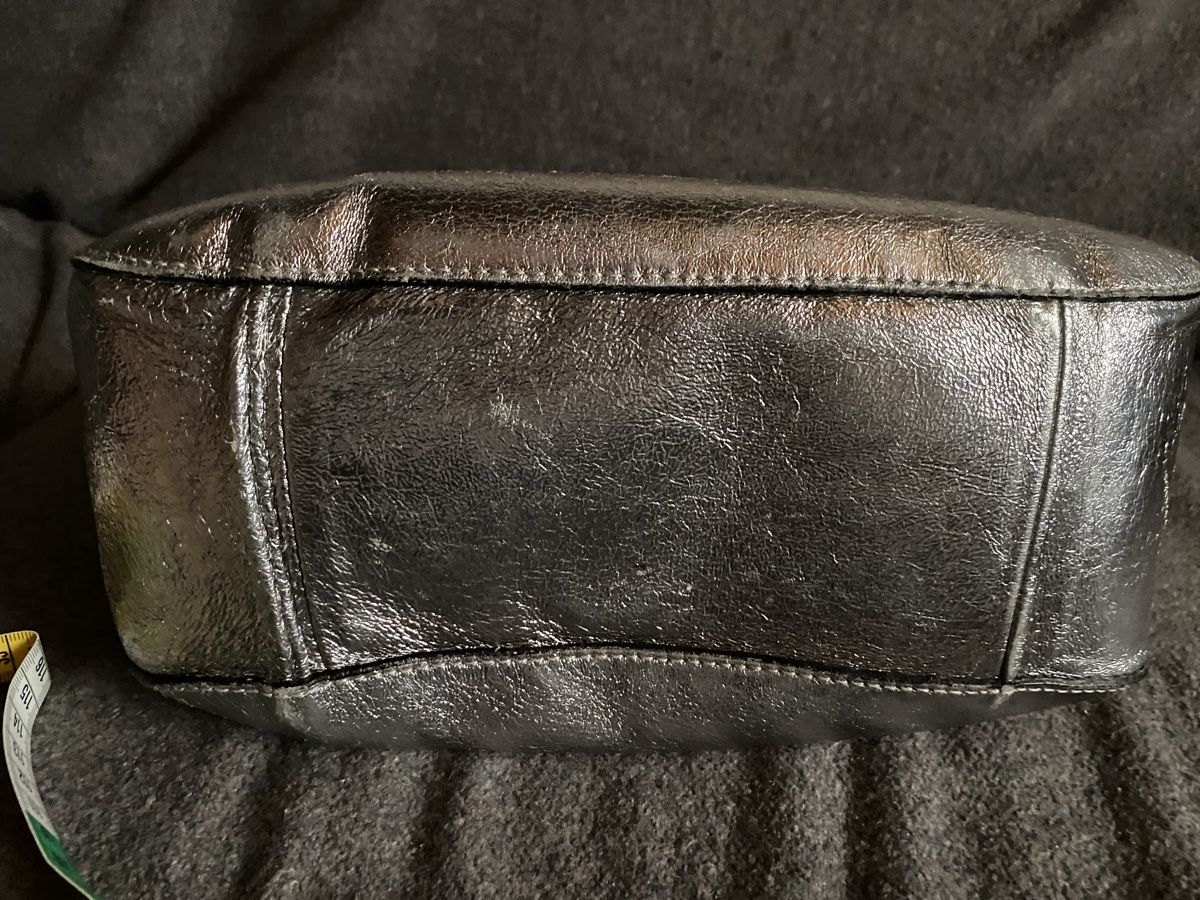 Borse da donna: Sac cabas en cuir doré – Usato da Geneve venduto da Monthoux13 4