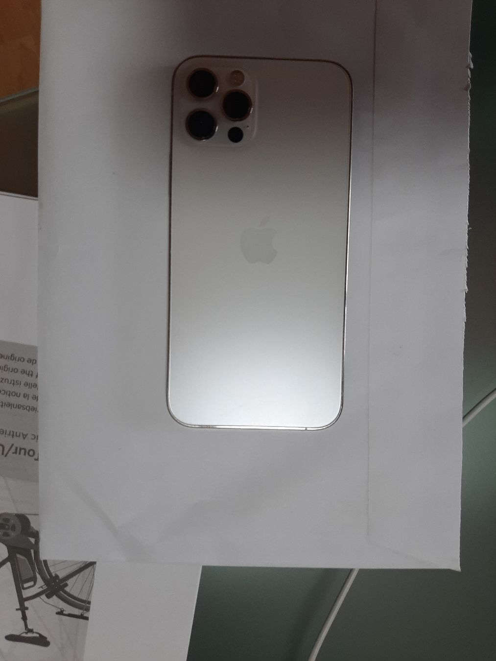 Apple Telefoni cellulari / Smartphones: I Phone 12 Pro 256Gb – Usato da Balsthal venduto da 6fischli 3