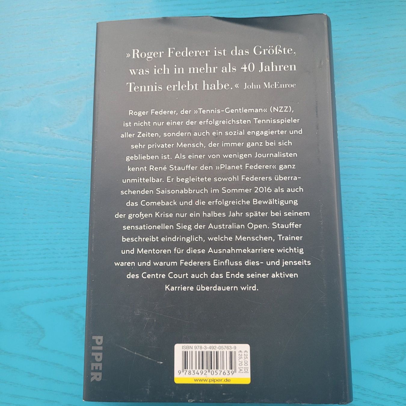 Libri: Roger Federer - Die Biografie/ Biographie – Nuovo (secondo la descrizione) da SCHÜBELBACH venduto da CoKaHa 9