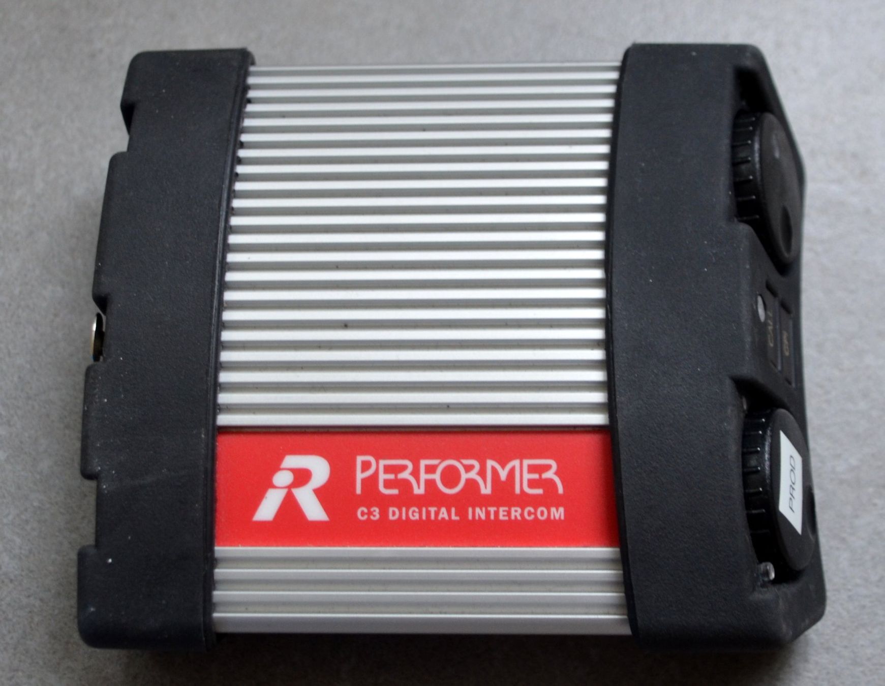 Strumenti musicali: Riedel Performer C3 digi intercom beltpack – Usato da Collonges venduto da arashee 3