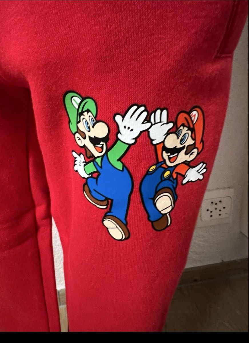 Completi: Super Mario Jogginganzug, rot, Gr. 110 Neu – Nuovo (secondo la descrizione) da Luzern venduto da suhamadlun 2