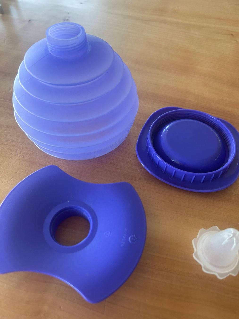 Tupperware Elettrodomestici da cucina: Tupperware Dekorierkugel Set  mit 6 Aufsaetzen – Usato da Kaltbrunn venduto da lagone1 1