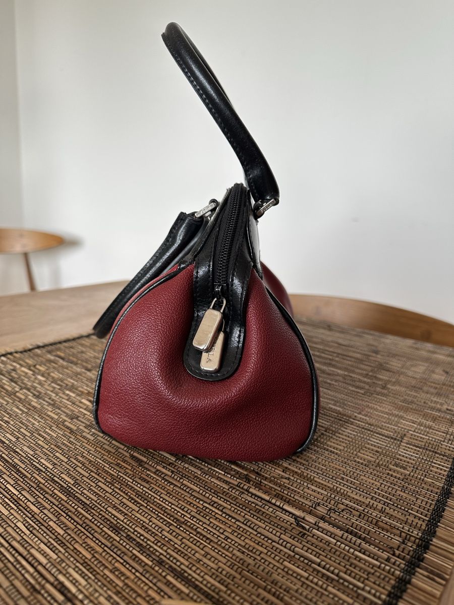 Furla Taschen für Damen: Sac à main Furla – Gebraucht aus Pully von kat_d8vz 1