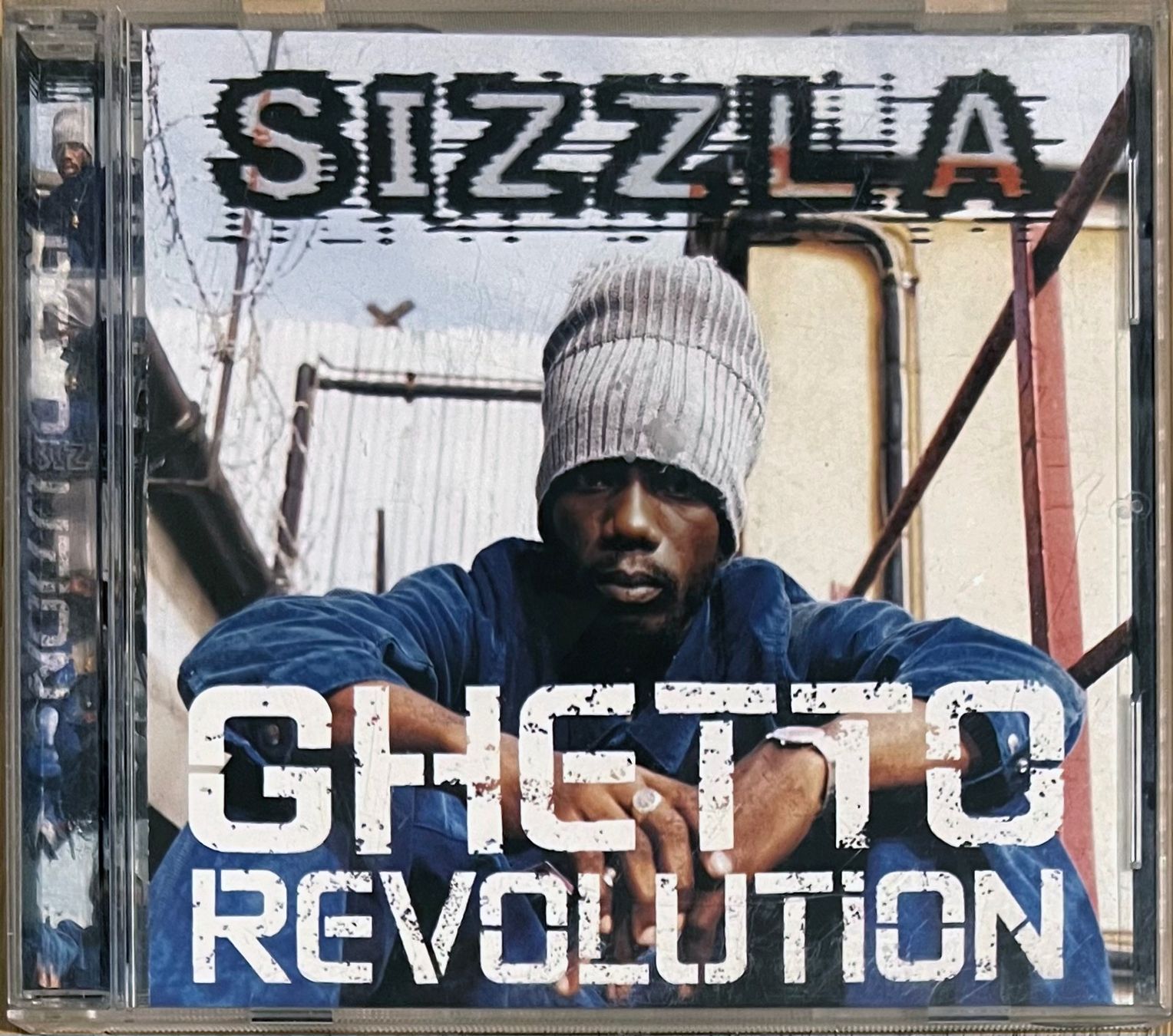 CD: Sizzla – Ghetto Revolution – Usato da Martigny venduto da jereq