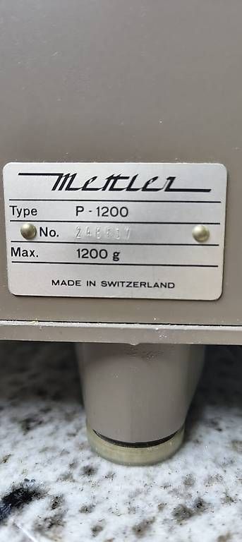 Accessori da laboratorio: Mettler P1200 Präzisionswaage – Usato da Rüedisbach venduto da Onlinemarkt 3