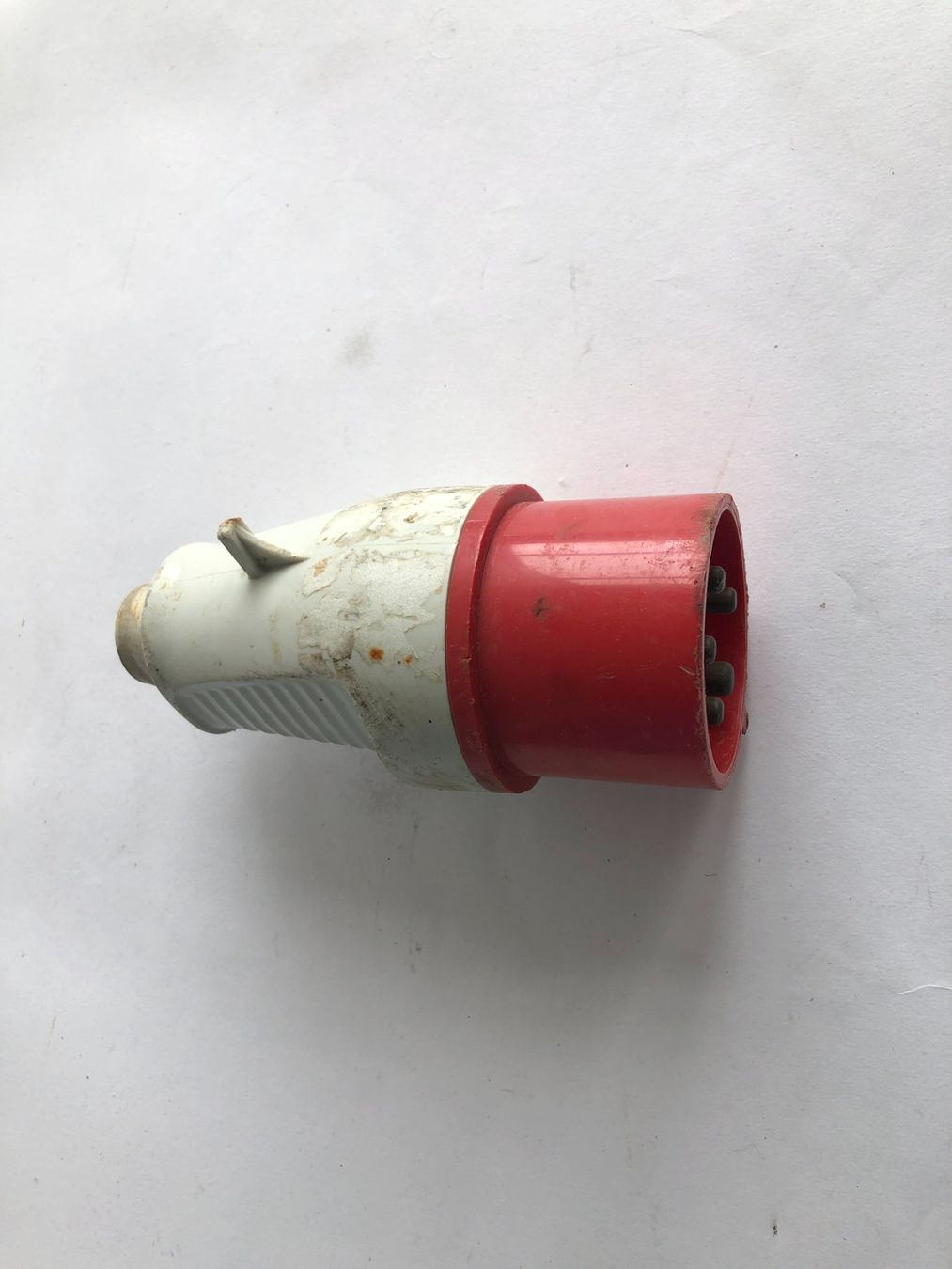 Spine: CEE Stecker 5-polig, 230/400V, 32A – Usato da Huttwil venduto da Thoste 2