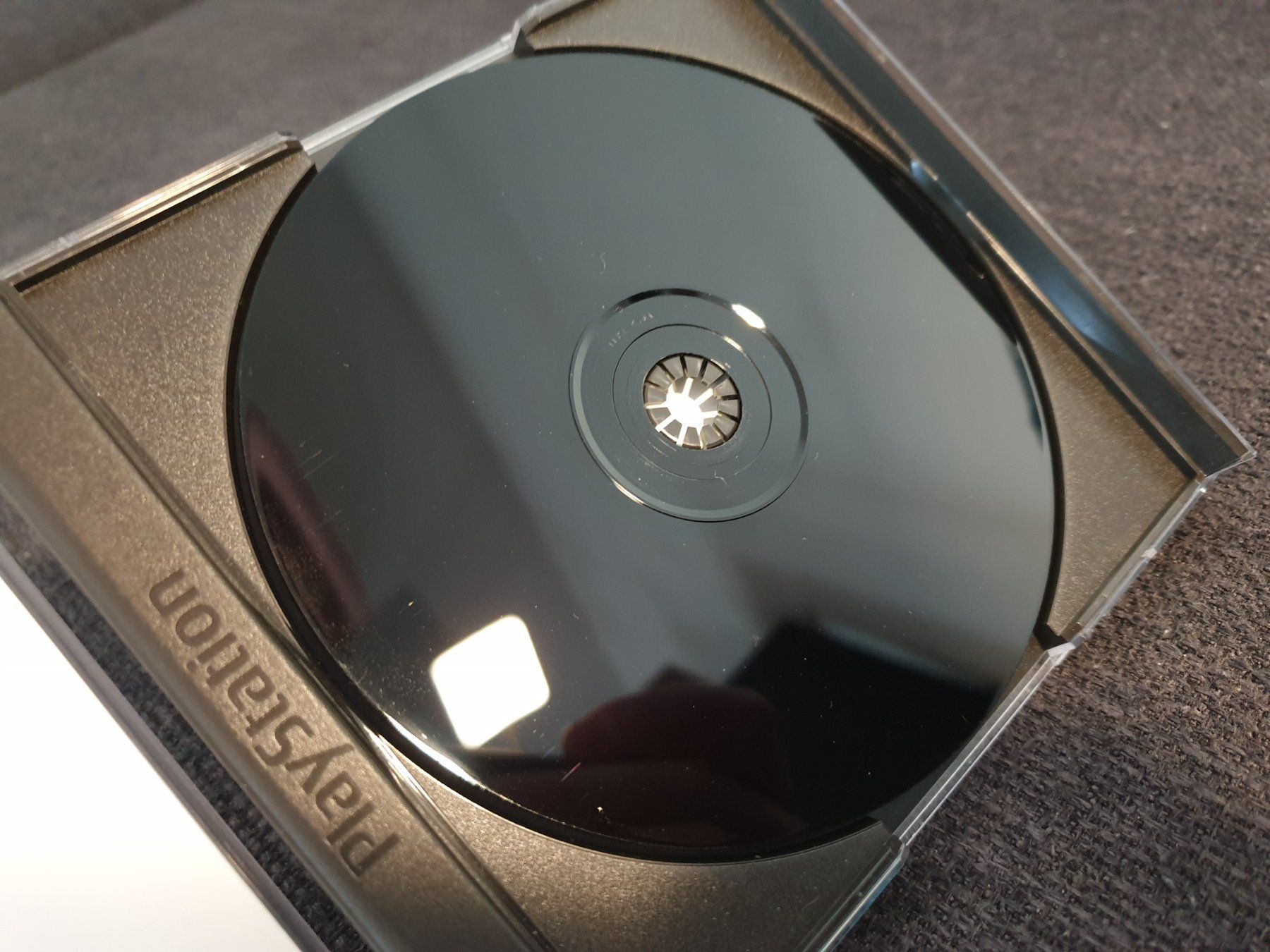 Giochi: Resident Evil / PS 1 Playstation 1 – Usato da Rain venduto da Rou_z26r 3