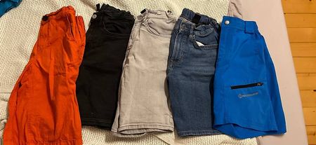 5x Shorts 146/152