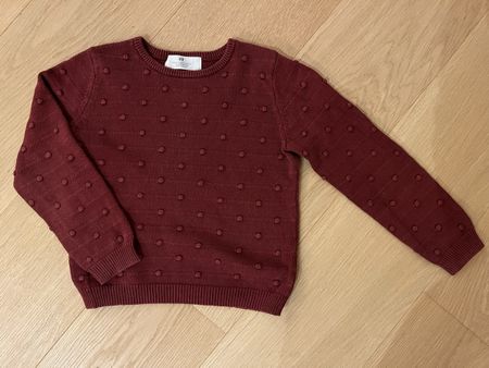 Dark red knit sweater, size 110/116