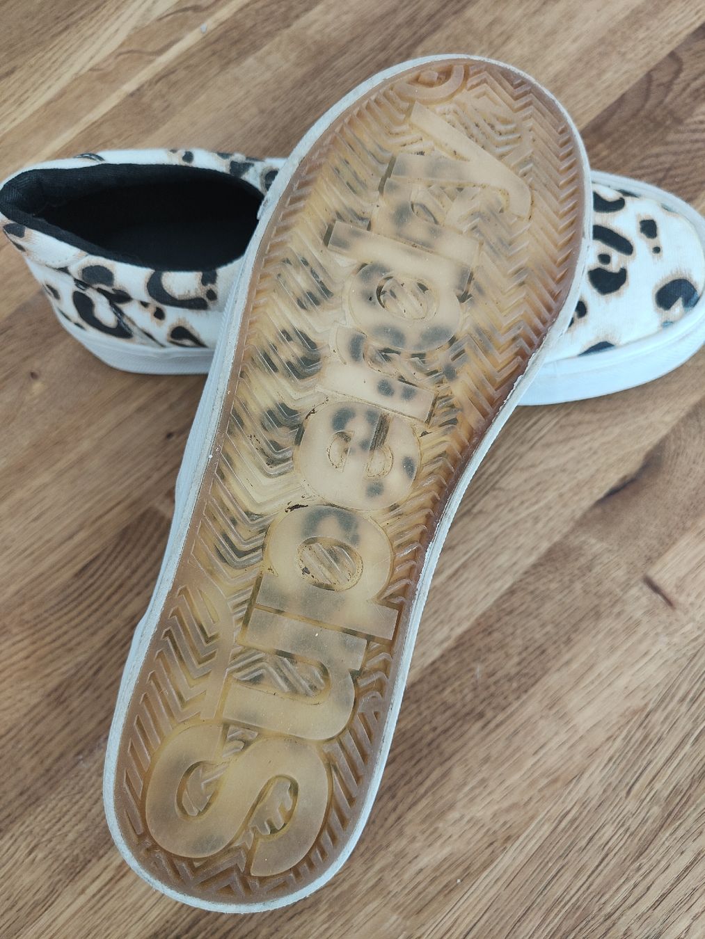 Superdry Scarpe da uomo: Superdry Sneaker, Gr. 39, Animal Print – Usato da Effretikon venduto da jeb_l9k5 1