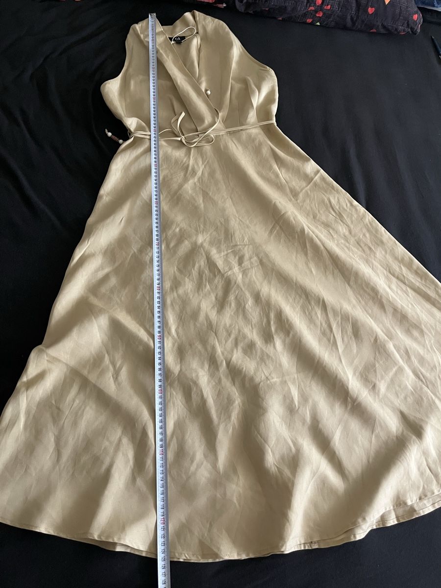 C&A Kleider: Kleid beige C&A Grösse 38 neu – Neu (gemäss Beschreibung) aus Olten von sae_82z2 1