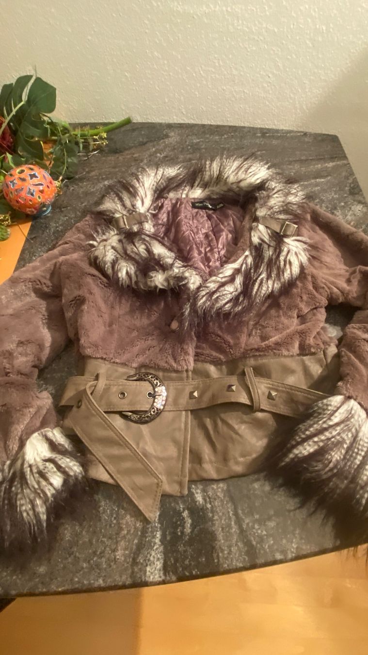 Giacche: Kunstlederjacke mit Kunstpelz – Usato da luzern venduto da bar_5gtr