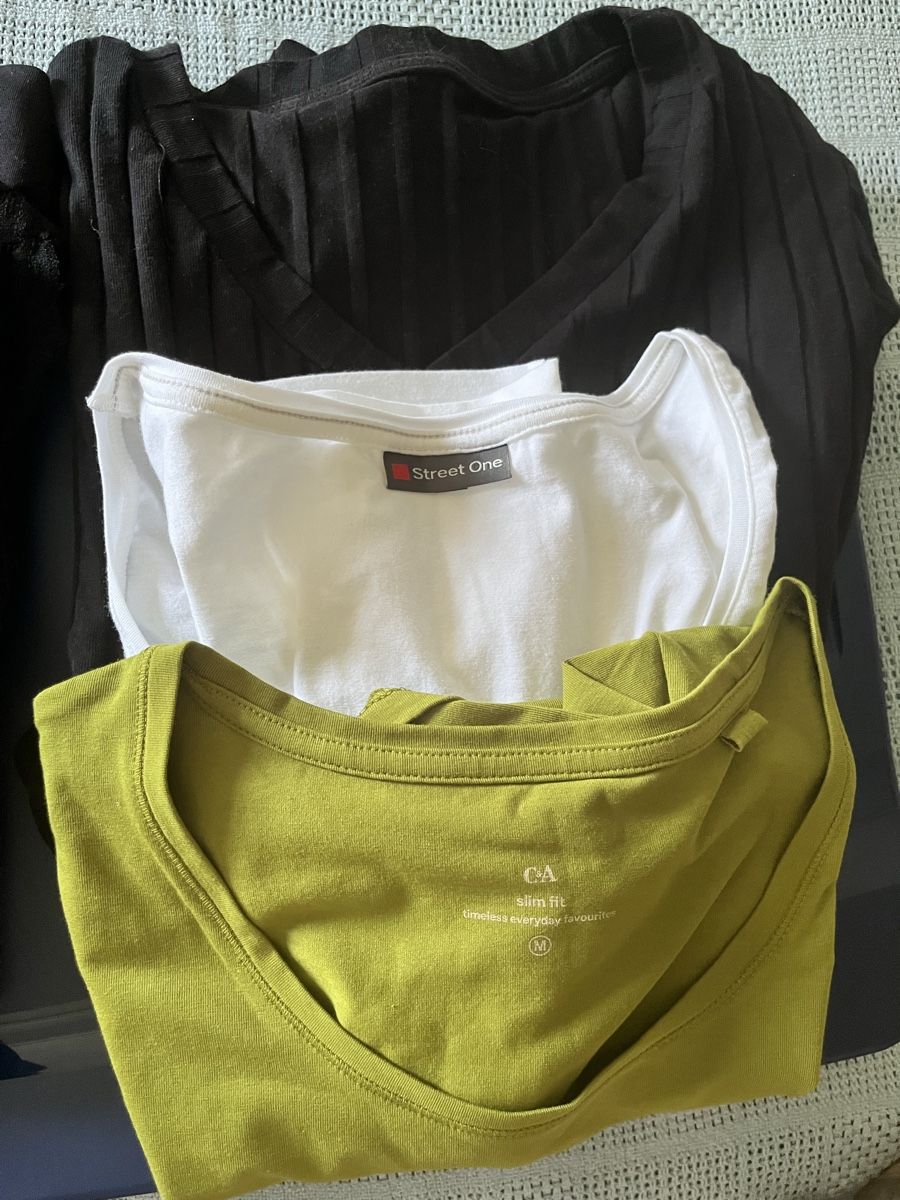 Lotti di vestiti: Damen Kleiderpaket – Usato da Hochdorf venduto da Forestgreen 4