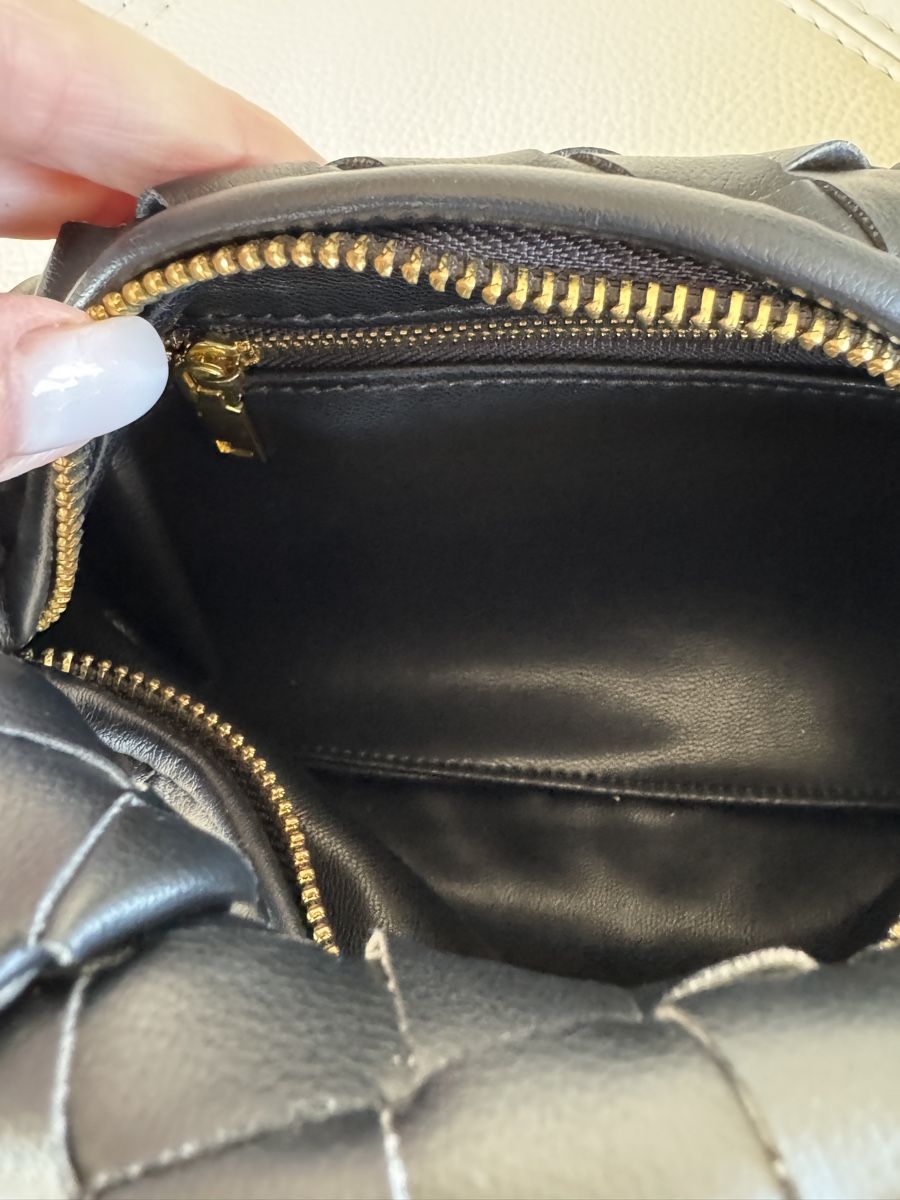 Borse da donna: Stylish Black Knot Handbag, Patent leather – Nuovo (secondo la descrizione) da Forch venduto da ele_9gsf 4