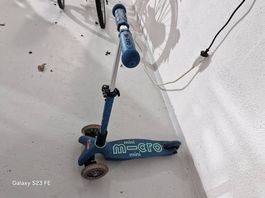 Kinderscooter Trottinette Mini Micro blau kaum gebraucht