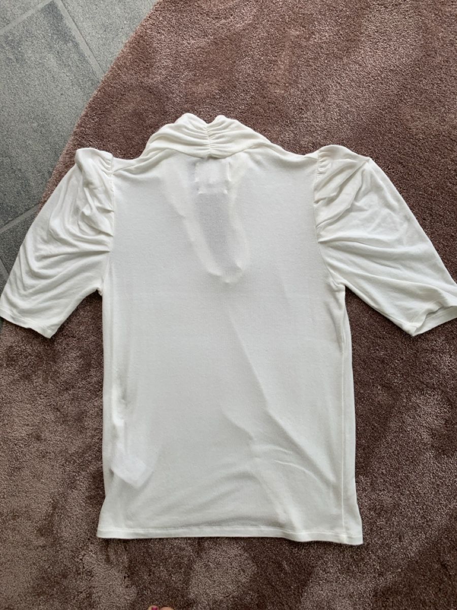 Ba&Sh T-shirt: Shirt von Ba&Sh – Nuovo (secondo la descrizione) da Eglisau venduto da bfr_2dz2 3