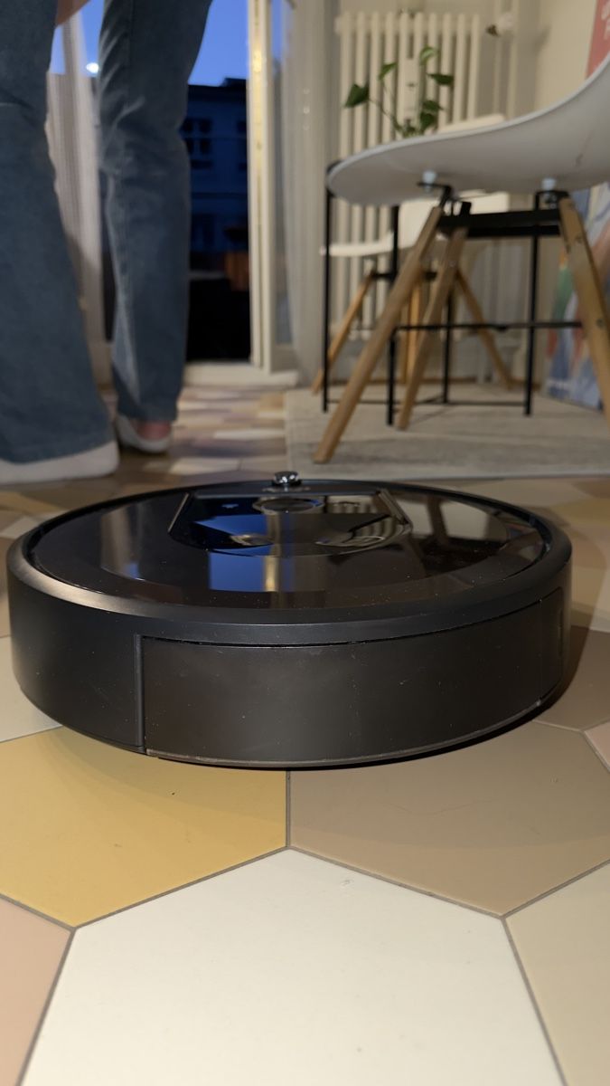 Irobot Aspirapolveri & Accessori: iRobot Roomba Combo i8 – Saug- & Wischroboter – Usato da Basel venduto da pat_ykj9 2