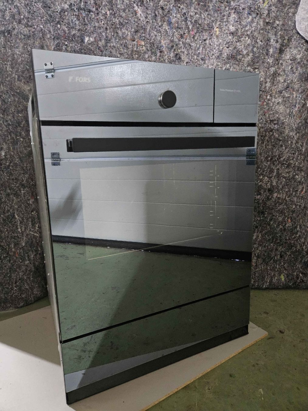 Forni: FORS Backofen Tür Glasfront Gebraucht – Usato da Basel venduto da Jimijohn