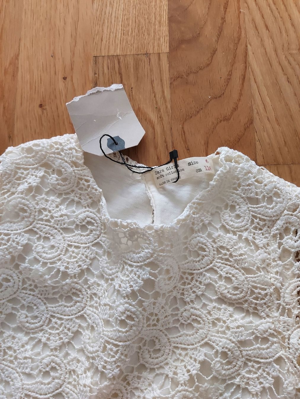 Kleiderpakete & -sets: 2 süsse Mädchen Sommerkleider Gr. 110 – Neu (gemäss Beschreibung) aus Glattpark(Opfikon) von Uthyla 1