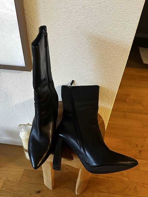 Tamaris Scarpe da donna: Tamaris Stiefelette – Usato da Zürich venduto da Duki88 2