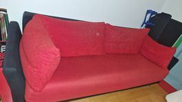 Gemütliches Bettsofa in Rot-Schwarz mit  Stauraum