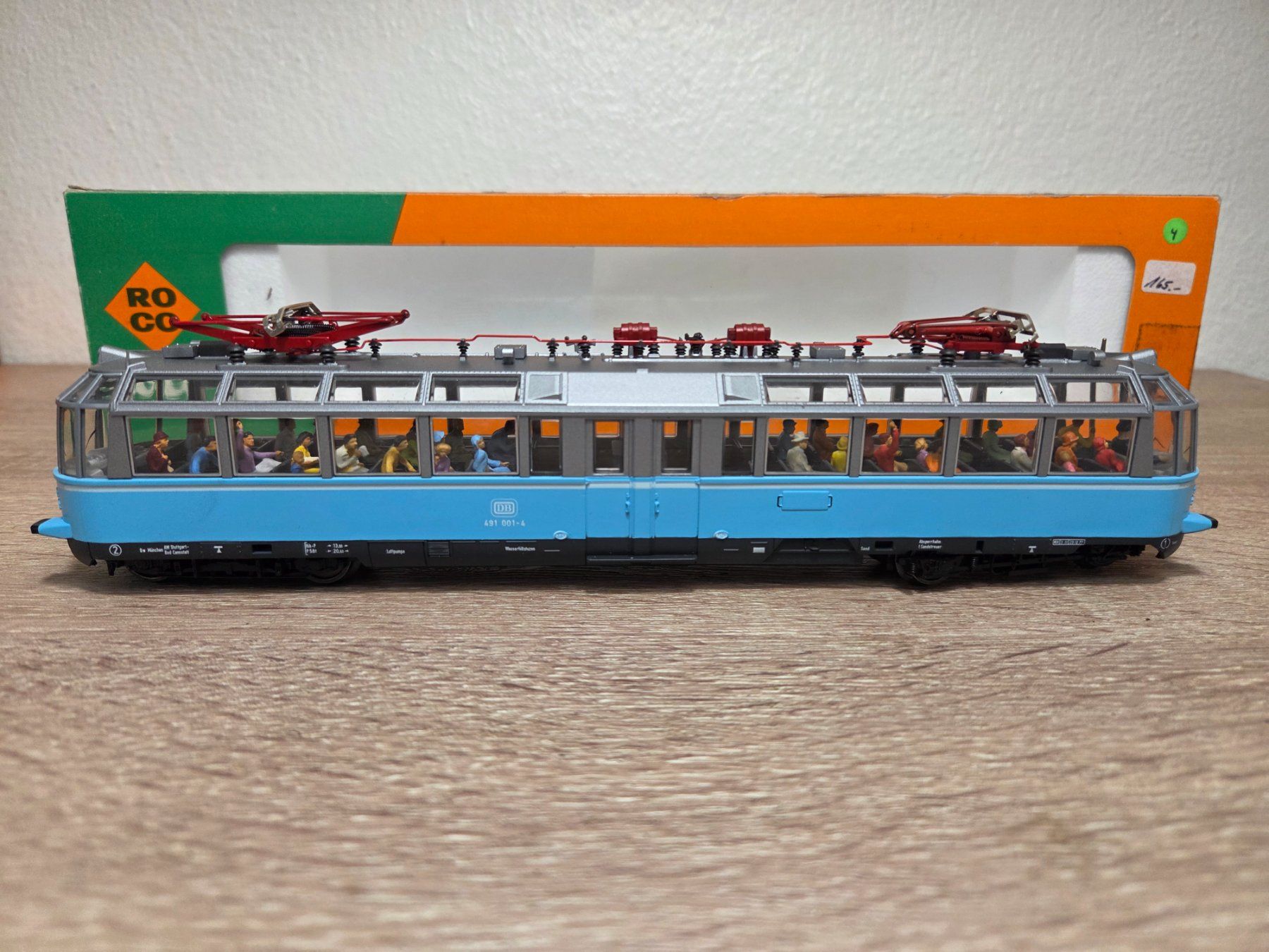 Roco Modellini di ferrovie: Roco 43930 Triebwagen BR 491 DB H0 – Usato da St-Aubin-Sauges venduto da Lo_Go