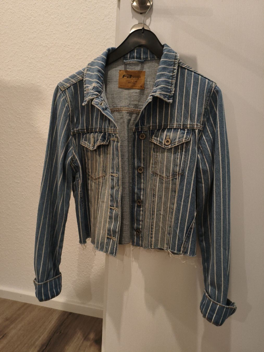 Giacche: giacca jeans  – Nuovo (secondo la descrizione) da Bioggio venduto da OresteIronix