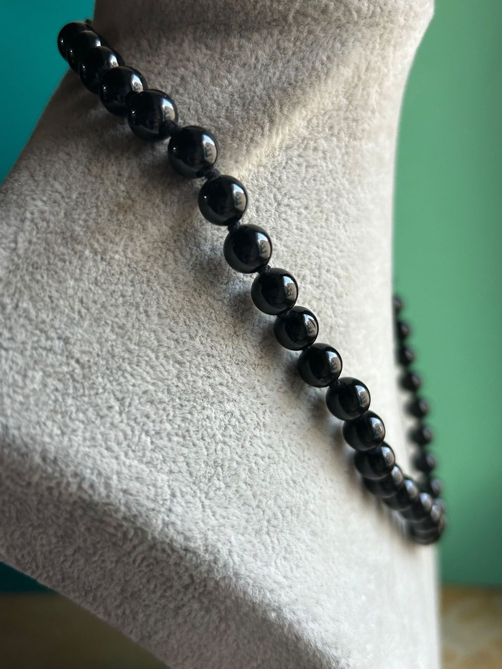 Ketten: Elegante schwarze Perlenkette CHARLESTON – Gebraucht aus Laufen von Bellebellezza 1