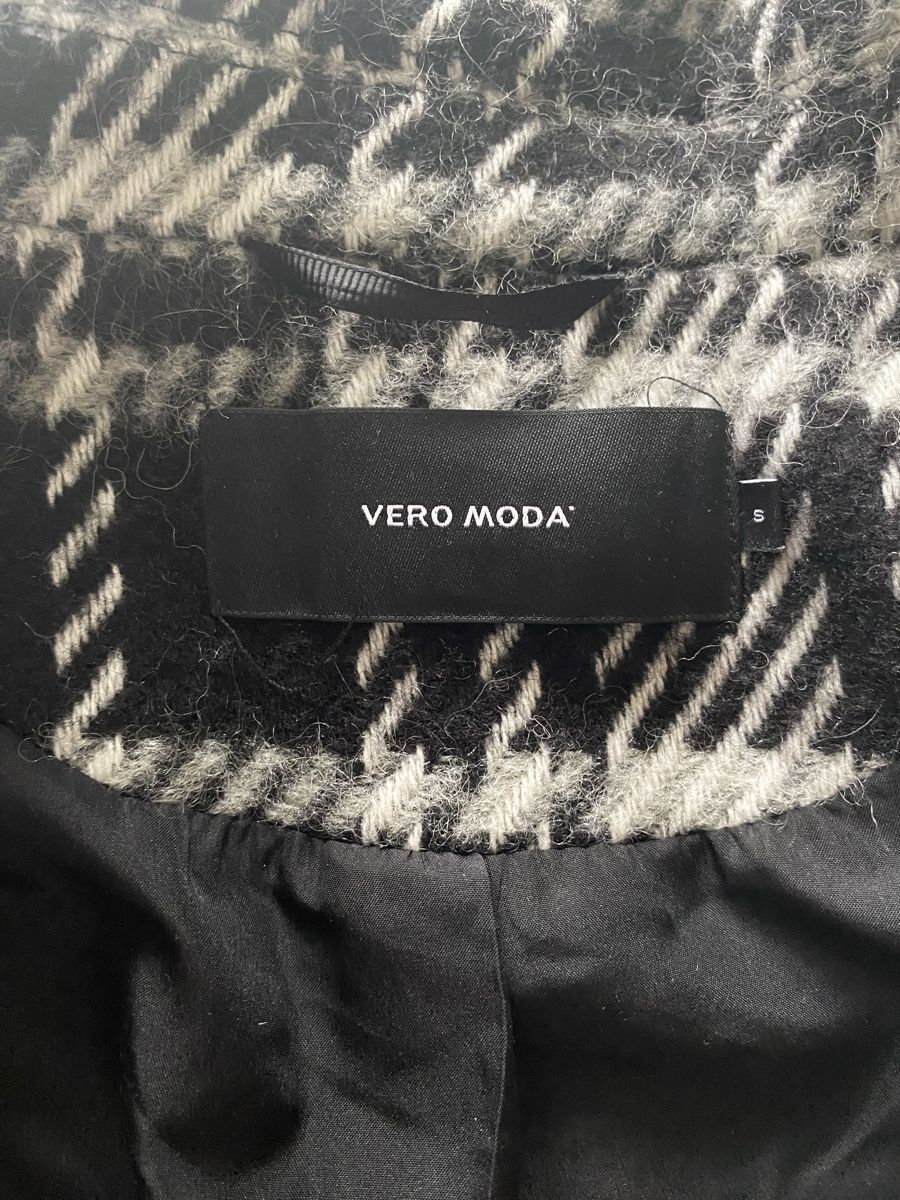Vero Moda Mäntel: Mantel – Gebraucht aus Winterthur von m.tix 2