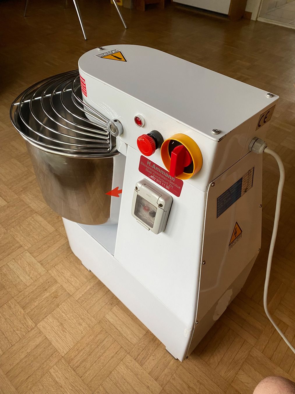 Elettrodomestici da cucina: Teigknetmaschine – Usato da Schlatt ZH venduto da Muelli1 2