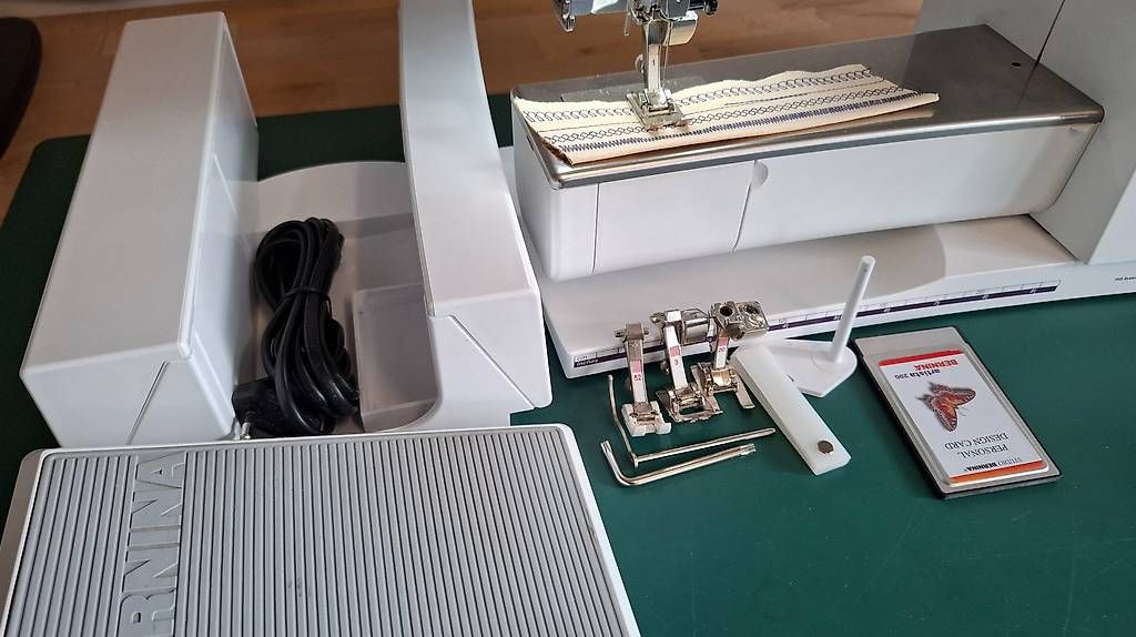 Bernina Macchine da cucire: BERNINA Artista 200 – Usato da Grub SG venduto da mar_2yfd 4