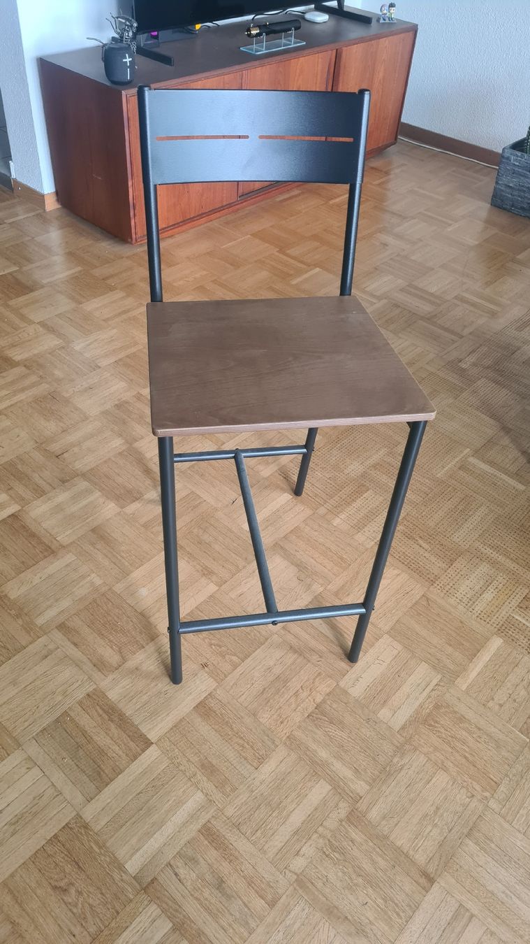 Ikea Tabourets: 2x Barhocker – D'occasion à Urtenen-Schönbühl par Jannis98